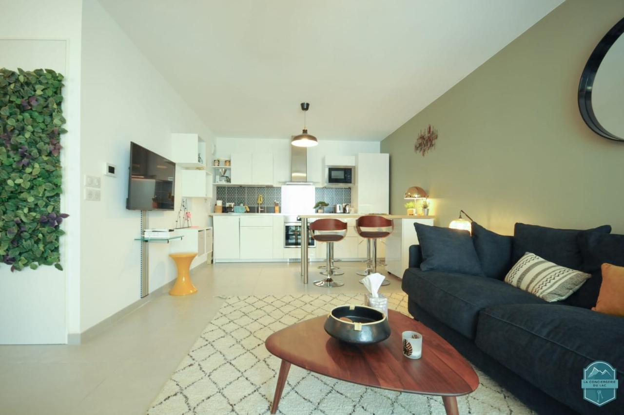 L'Interprete 405 4 - Apartment With Terrace Annecy Luaran gambar