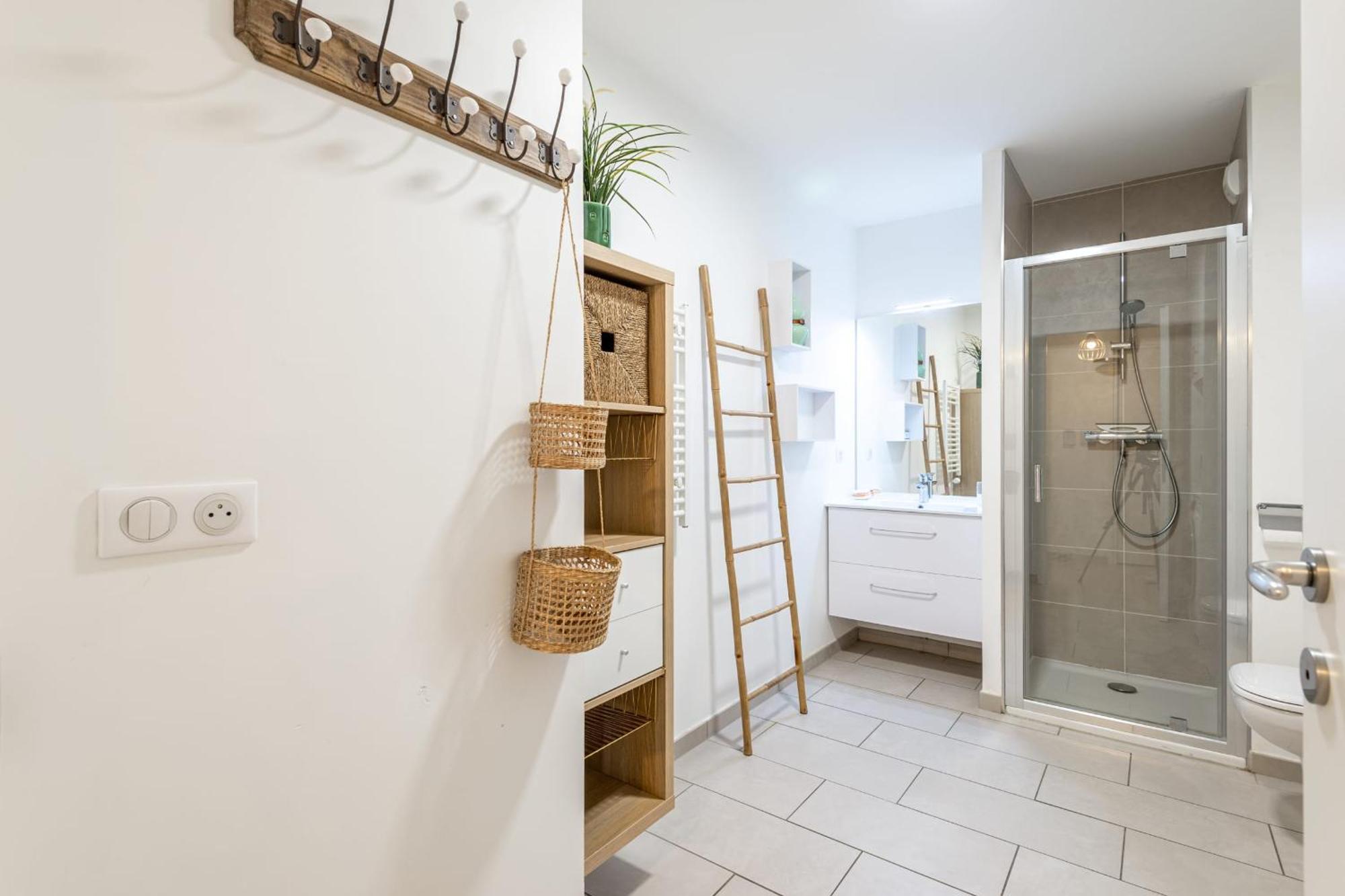 L'Interprete 405 4 - Apartment With Terrace Annecy Luaran gambar