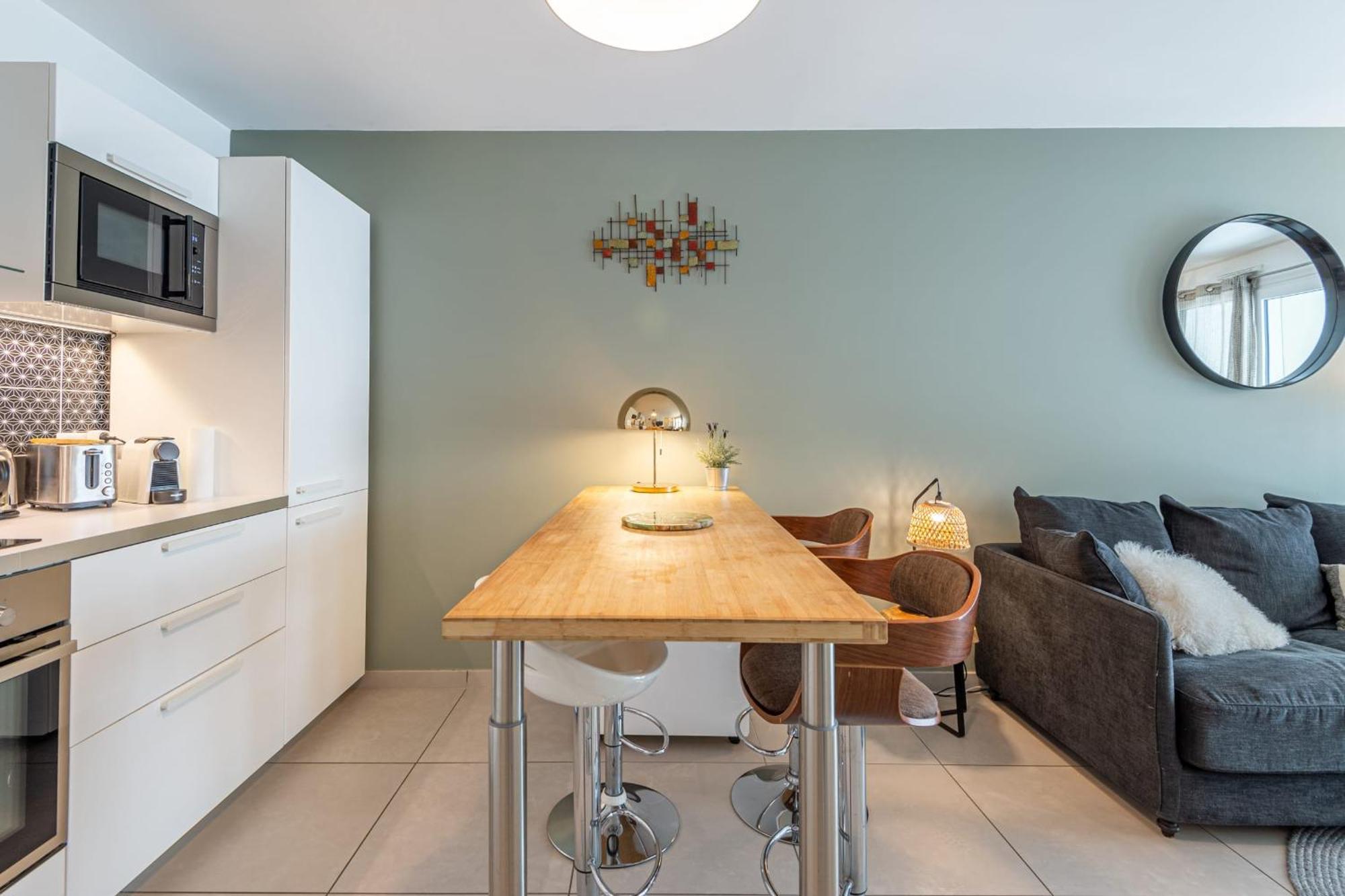 L'Interprete 405 4 - Apartment With Terrace Annecy Luaran gambar