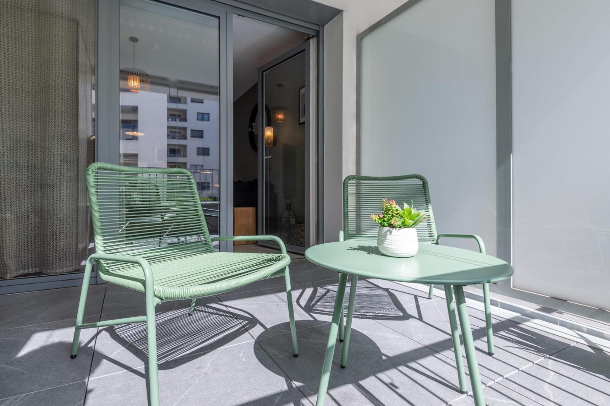 L'Interprete 405 4 - Apartment With Terrace Annecy Luaran gambar